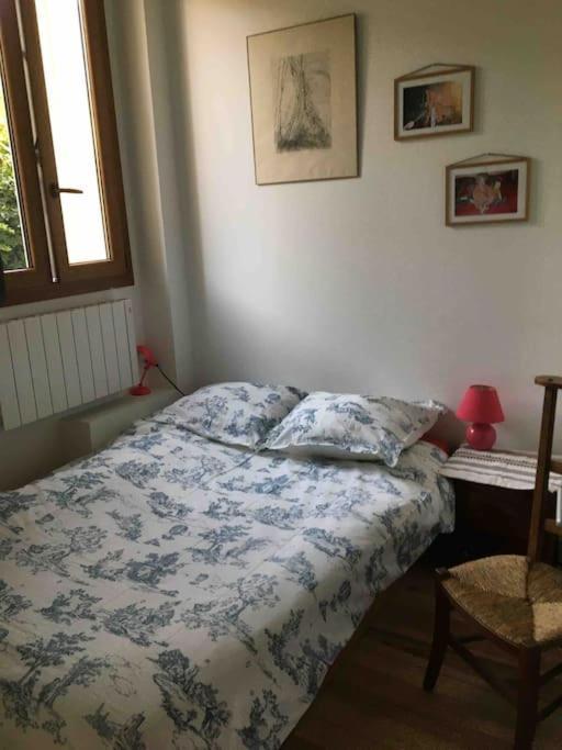 Vincennes,Un Nid Cosy Frais Et Paisible Apartment Luaran gambar